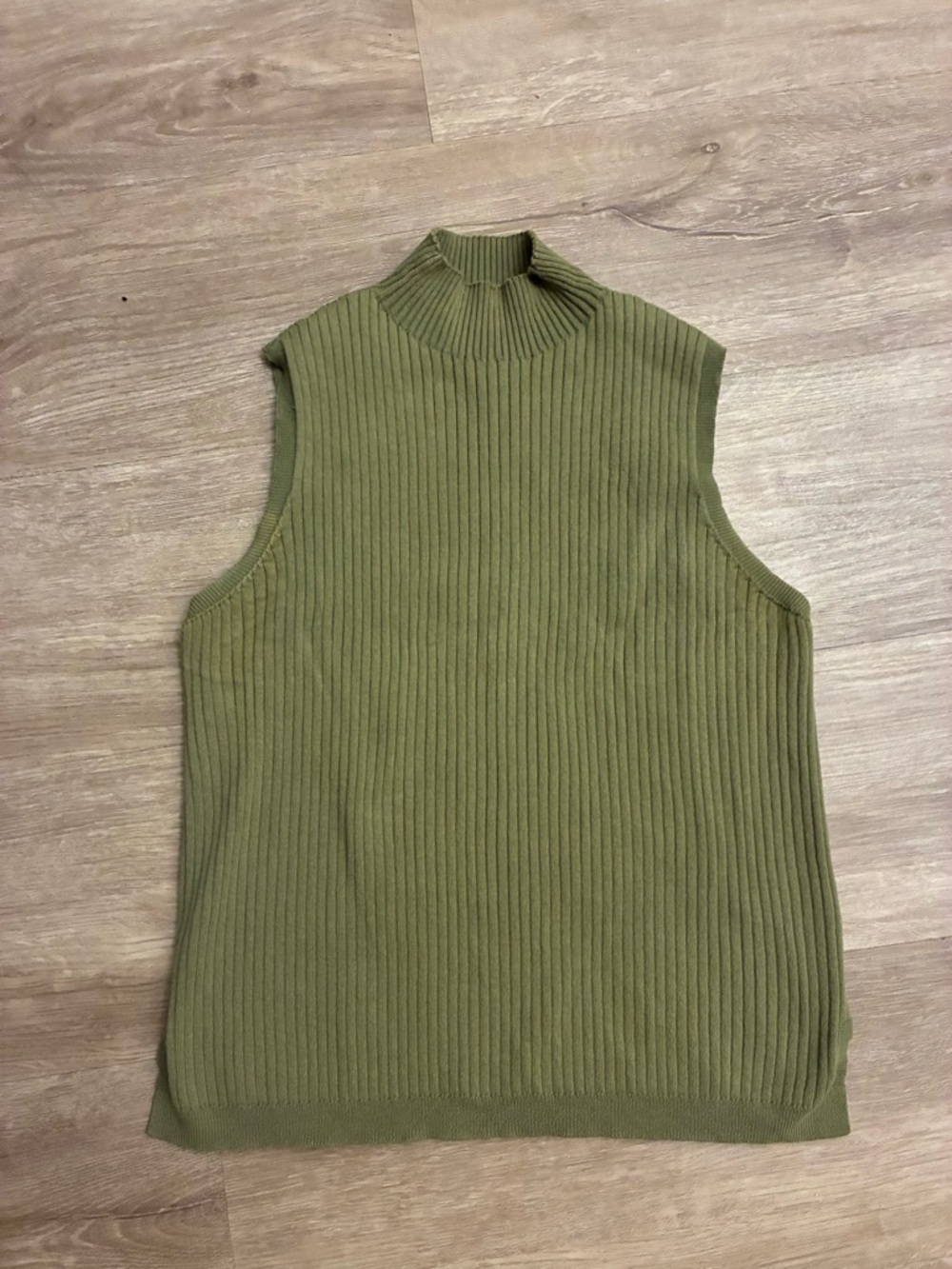Cropped Sleeveless Ribbed Mock Neck Top - Olive Green